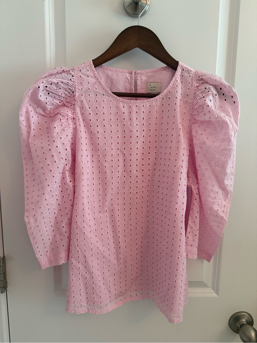 a new day Pink Eyelet Puff-Sleeve Blouse